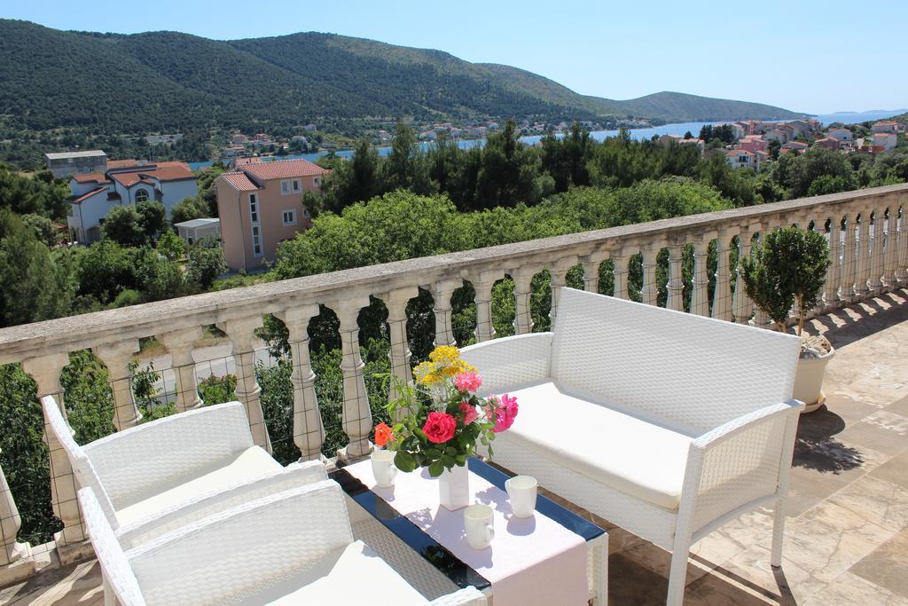 Apartments Stari Sibenik Гребастика Экстерьер фото