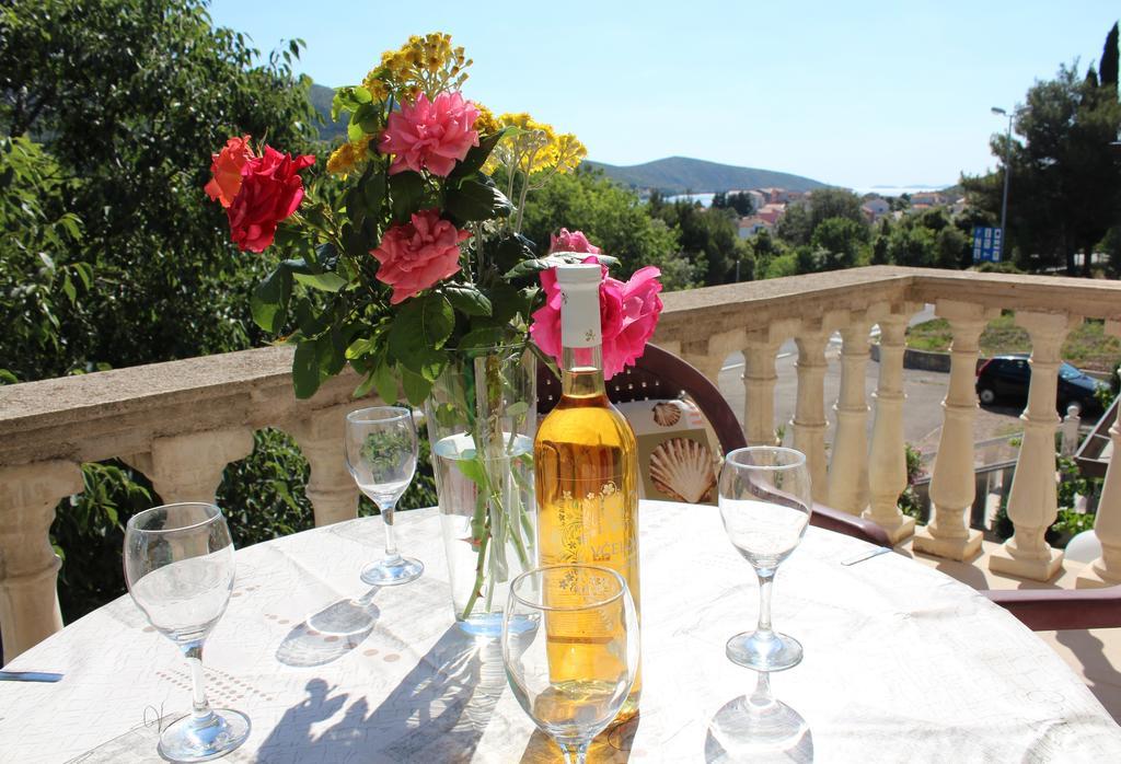 Apartments Stari Sibenik Гребастика Номер фото