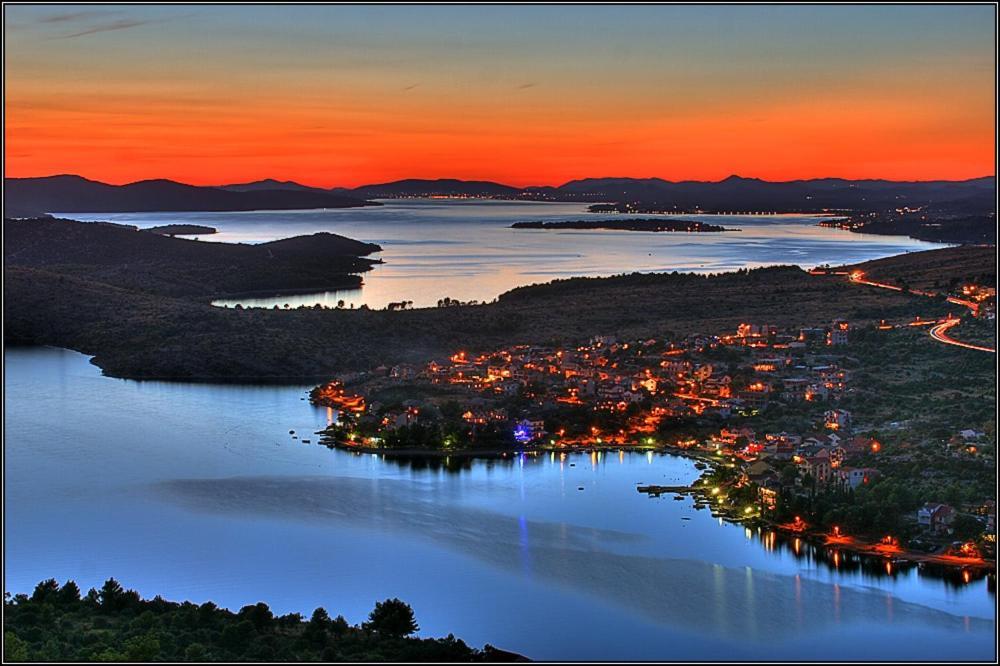 Apartments Stari Sibenik Гребастика Экстерьер фото
